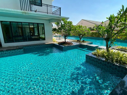 ขายโฮมออฟฟิศ ศรีราชา ราคาสุดคุ้ม ในโครงการเดอะ ไทม์ คอนโด