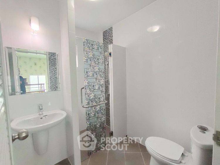 รูป บ้านเดี่ยว 6 ห้องนอน ขาย บ้านลภาวัน 21 ราชพฤกษ์-แจ้งวัฒนะ บางพลับ ปากเกร็ด นนทบุรี (ID 2422726) - รูปที่ 16/19