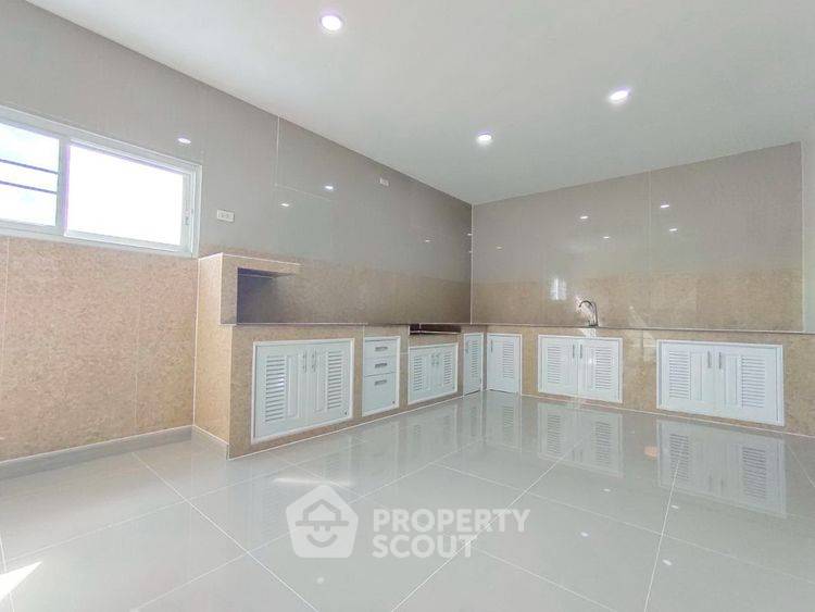 รูป บ้านเดี่ยว 6 ห้องนอน ขาย บ้านลภาวัน 21 ราชพฤกษ์-แจ้งวัฒนะ บางพลับ ปากเกร็ด นนทบุรี (ID 2422726) - รูปที่ 8/19