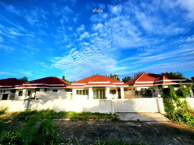 บ้านเดี่ยว ประจวบคีรีขันธ์ : บ้านเดี่ยว ประจวบ หัวหิน ตำบลหินเหล็กไฟ ใกล้สวนน้ำแบล็คเมาร์เทน ทำเลติดถนน บ้านใหม่ สร้างเอง สนใจ 085-318-6868
