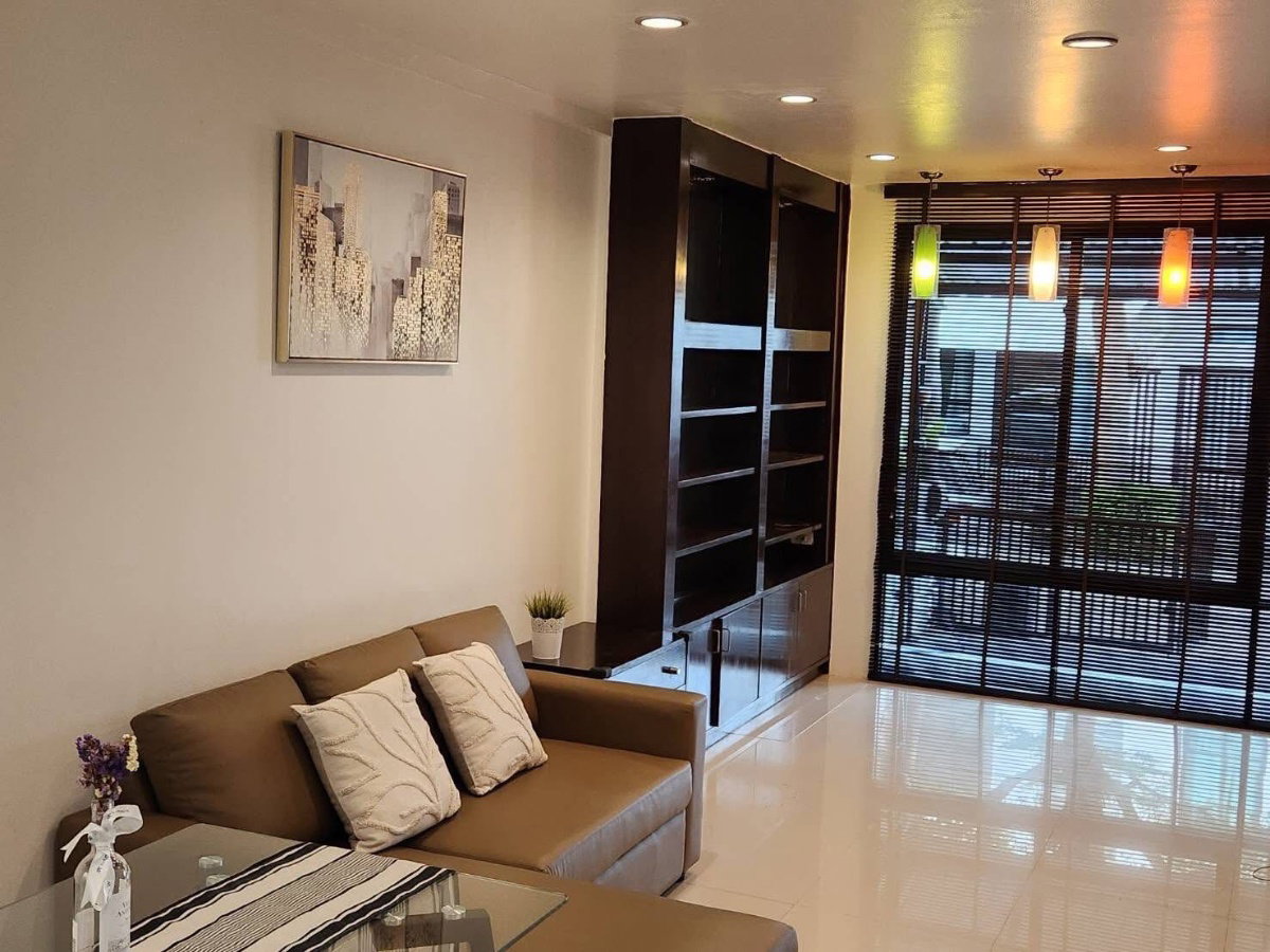 picture Areeya Mandarina Sukhumvit        77 - 1/17