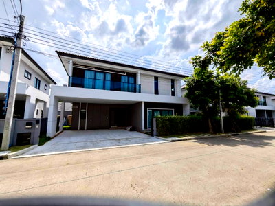 เช่าบ้านเดี่ยว หลักสี่พลาซ่า : 🏡ให้เช่าบ้านเดี่ยว เซนโทร วิภาวดี แต่งครบพร้อมอยู่ (4 ห้องนอน 5 ห้องน้ำ) เพียง 110,000/เดือน ▫️Line: @sanhaproperty📲092-6242892 รหัส SH-0065