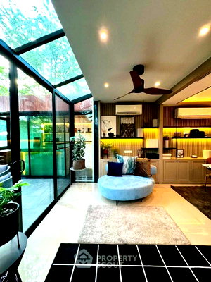 บ้านเดี่ยว มาร์เก็ต วิลเลจ สุวรรณภูมิ : บ้าน 3 ห้องนอน พร้อมอยู่ขาย อารียา โคโม่ บางนา กม.8 (เลี้ยงสัตว์ได้) (ID 2426171)