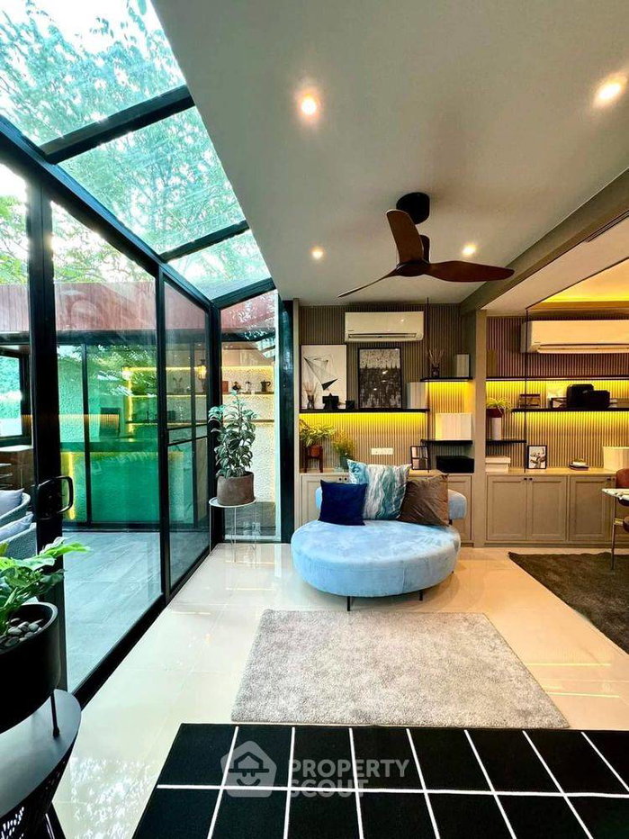 รูป บ้าน 3 ห้องนอน พร้อมอยู่ขาย อารียา โคโม่ บางนา กม.8 (เลี้ยงสัตว์ได้) (ID 2426171) - รูปที่ 1/11