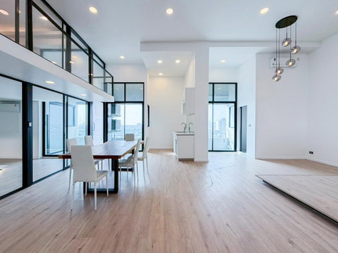 ขายโคตรคุ้ม คอนโด CNP  ซีเอ็นพี  Condo แจ้งวัฒนะ 100 ตรม  ใกล้ MRT สายสีชมพู เมืองทองธานี ชั้น 16