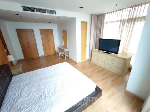 คอนโด 3 ห้องนอน 166 ตร.ม. ชั้น 11 เดอะ ไฮท์ คอนโดมิเนียม ใกล้ทองหล่อ (ID 435883)