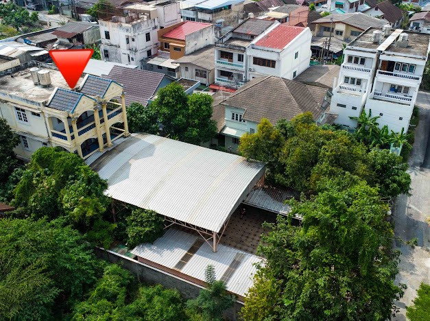 รูป แปลงใหญ่พร้อมบ้าน4ชั้น หายากแล้ว!!! ขายที่ดินพร้อมบ้าน4ชั้น ในซอยปากน้ำฝั่งเหนือ1 พื้นที่ 254 ตารางวา  เพียง 1นาทีถึงถนนใหญ่ พรานนก-กาญจนาภิเษก  - รูปที่ 1/13