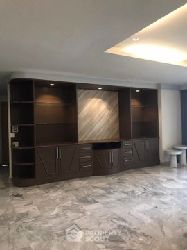 Spacious 4-BR 292 Sqm At DS Tower 1 Near BTS Phrom Phong (ID 1888352)