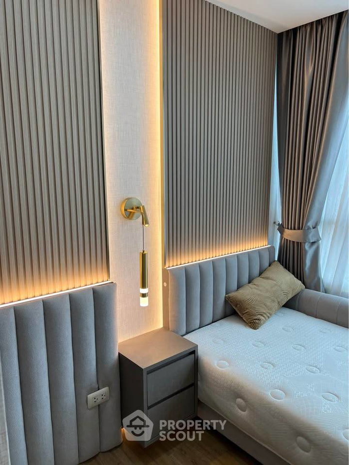 picture 2-BR Condo The Kris Ratchada 17, 400m to MRT Sutthisan (ID 2482567) - 12/16