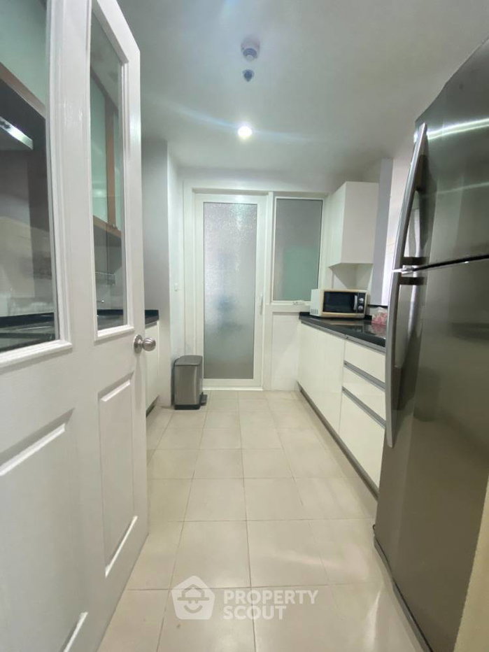 รูป คอนโด 2 ห้องนอน ชั้น 18 Siri Residence Sukhumvit ห่าง BTS พร้อมพงษ์ 200 เมตร (ID 823977) - รูปที่ 6/24