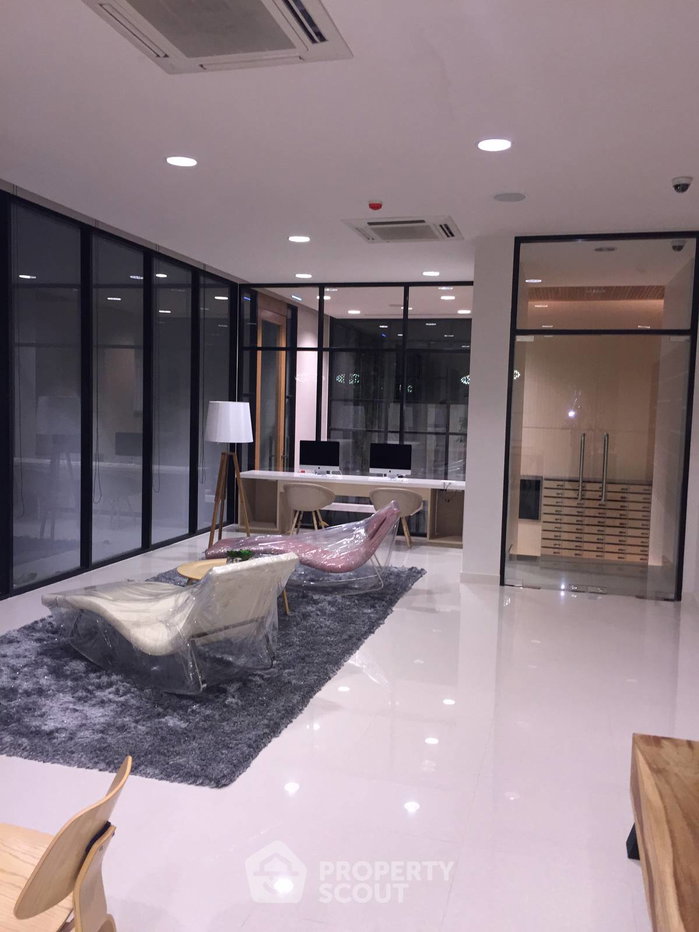 รูป คอนโด 1 ห้องนอน ขาย ที่ LIV @ 49 ชั้น 7 ใกล้ BTS ทองหล่อ 📍 (ID 883073) - รูปที่ 23/28