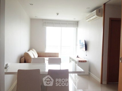 คอนโด 1 ห้องนอน ชั้น 23 ขนาด 49 ตร.ม. Circle Condominium ใกล้ MRT เพชรบุรี (ID 565772)