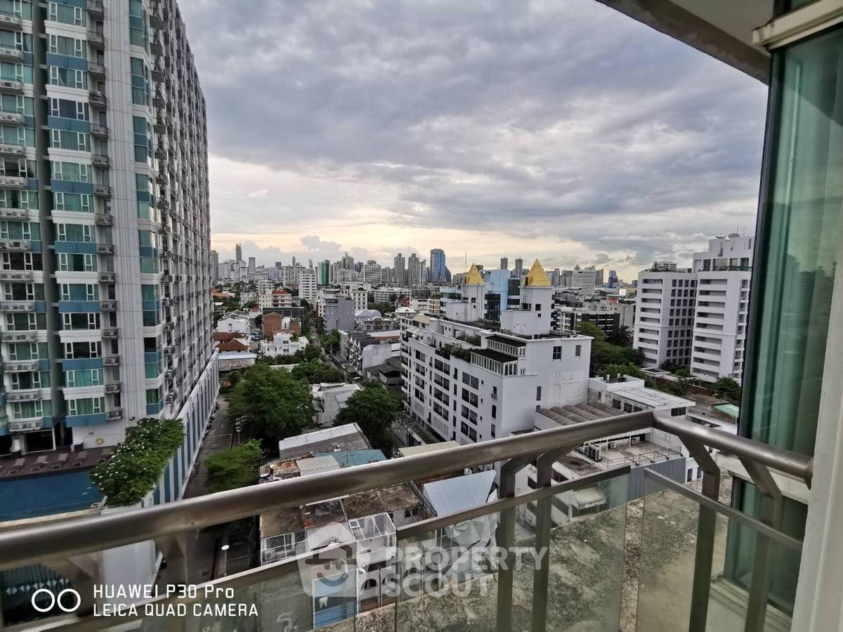 รูป คอนโด 3 ห้องนอน 166 ตร.ม. ชั้น 11 เดอะ ไฮท์ คอนโดมิเนียม ใกล้ทองหล่อ (ID 435883) - รูปที่ 10/20