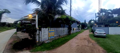 Houses for sale Nakhon Ratchasima Rajabhat University : Land with existing structure for sale in a prime location, Hua Thale, Mueang Nakhon Ratchasima (Korat). Area: 1 ngan.