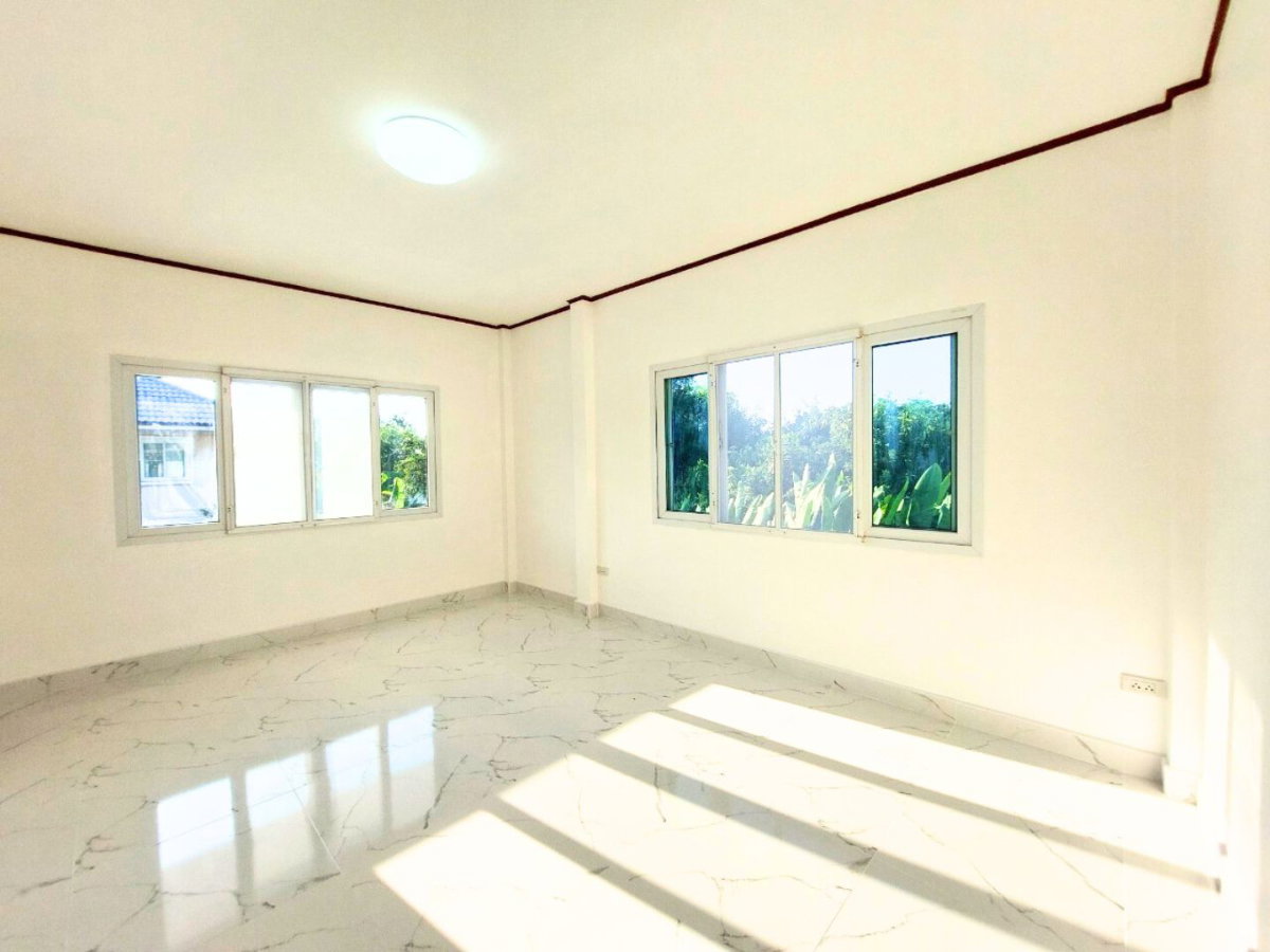 รูป หาบ้านเดี่ยว 4 ห้องนอน ทำเลดี คลอง 4 อยู่ไหม บ้านตกแต่งใหม่ พร้อมอยู่ ฟังก์ชันใหญ่ 4 นอน 3 น้ำ ในราคาที่คุณเอื้อมถึง เพียง 3.25 ล้านบาท - รูปที่ 13/22