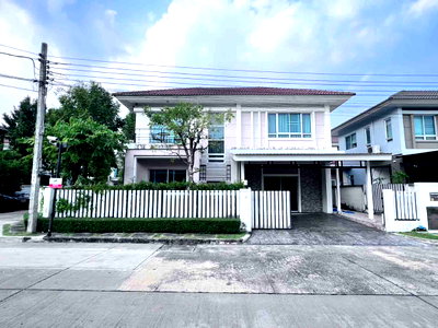 ขายบ้านเดี่ยว : ขายบ้านเดี่ยว  Life Bangkok Boulevard  ไลฟ์ บางกอก บูเลอวาร์ด  พื้นที่ 53.7 ตรว. (บ้านมุม)