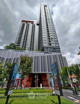 Well-Priced 2-BR Condo At IDEO Sukhumvit - Rama 4, 300m To BTS Phra Khanong (ID 2485862)