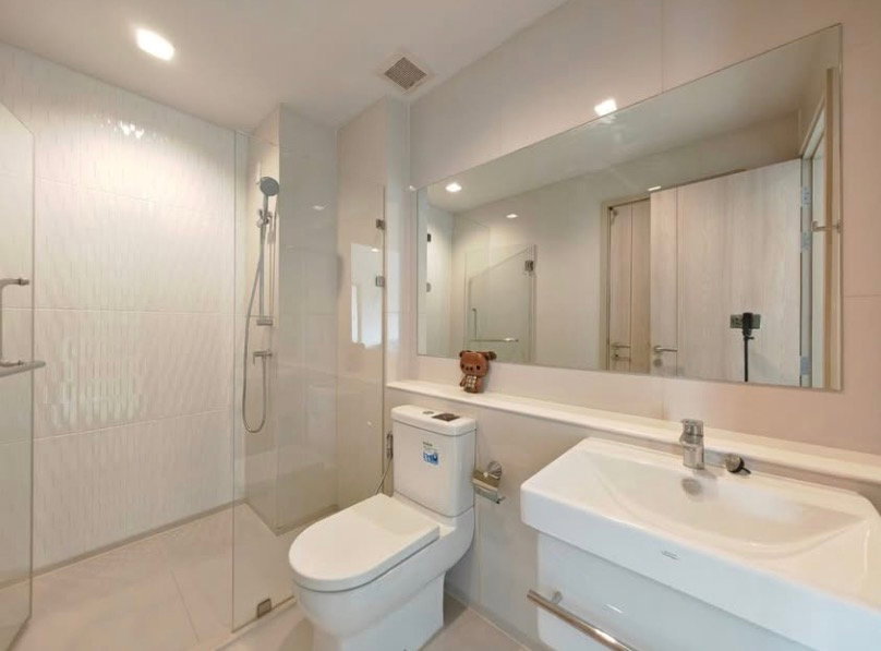 picture #R8296 ð 181268 Condo for Rent: Life One Wireless - 5/14