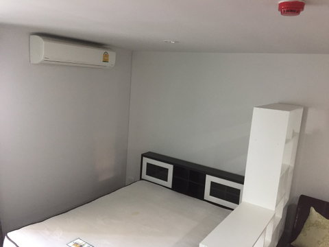 P-30782 ต้องการขายคอนโด รีเจ้นท์ โฮม 22 สุขุมวิท Sukhumvit 85 Alley, Bang Chak, Phra Khanong, Bangkok Line Id: @easythaihome 085-592-2897