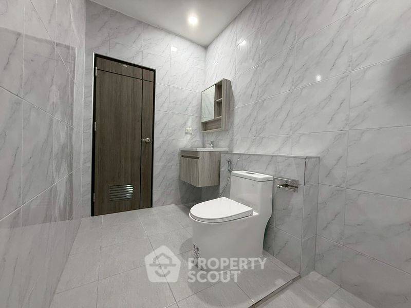 รูป บ้าน 3 ห้องนอน ขายที่ เพชรการ์เดนวิลล์ 5 พร้อมเลี้ยงสัตว์ได้ (ID 2488428) - รูปที่ 11/14