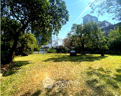 Land for sale True Digital Park : Land For Sale In Bang Chak, Phra Khanong, 400m To BTS Punnawithi 📍 (ID 2484563)