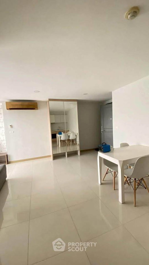 รูป คอนโด 2 ห้องนอน ขาย พร้อมอยู่ ที่ Elements Srinakarin โครงการนงบอน เขตประเวศ (ID 2473671) - รูปที่ 3/13