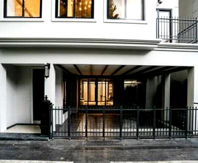 เช่าบ้านเดี่ยว เซ็นทรัล พลาซ่า บางนา : ให้ เช่าบ้านเดี่ยว​ A​ British Style​ Luxury​ House​ 23 ตร.ว​ 3 นอน​ 4 น้ำ​ Fully​ Furnished​