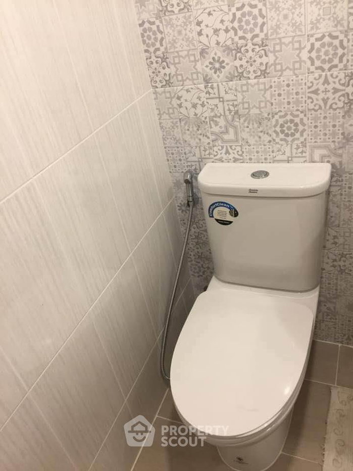 picture 1-BR Condo For Sale At The Cube Station Ramintra, Min Buri (ID 2488903) - 11/13