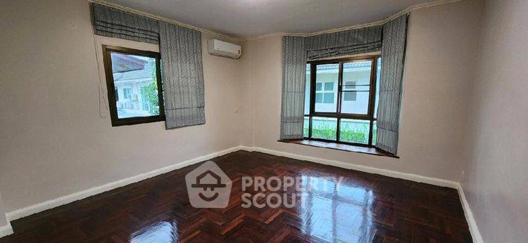 รูป บ้าน 3 ห้องนอน 200 ตร.ม. ขาย พร้อมเลี้ยงสัตว์ได้ ศุภาลัย ออร์คิด ปาร์ค 2 (ID 2492055) - รูปที่ 11/13