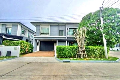 บ้านเดี่ยวให้เช่า : ให้เช่าบ้านเดี่ยว เซนโทร รามอินทรา-จตุโชติ (Centro Ramintra-Chatuchot) ซอยกาญจนาภิเษก 4 แขวงออเงิน เขตสายไหม