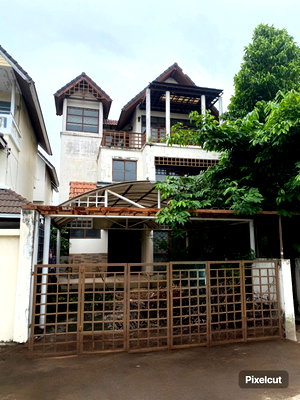 Houses for sale Chaeng Watthana-Pak Kret 28 Station : ✨ 3-Storey Detached House for Sale – Sailom Village 📍 Chaeng Watthana Road, Pak Kret, Nonthaburi Listing No. 94501