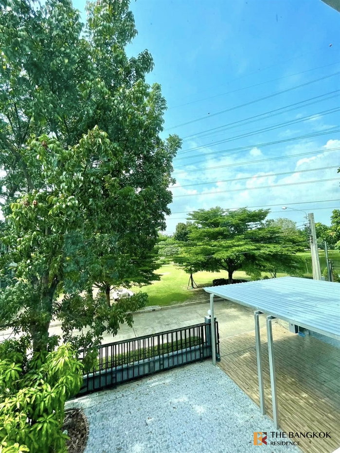 รูป  Masterpiece Rama 9 💎 คฤหาสน์ Super Luxury วิวทะเลสาป ใกล้โรงเรียนนานาชาติ!  - รูปที่ 16/17