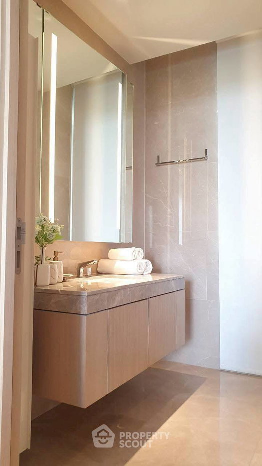 รูป คอนโด 2 ห้องนอน Magnolias Waterfront Residences ชั้น 8 ใกล้ BTS สะพานตากสิน (ID 2496062) - รูปที่ 17/18