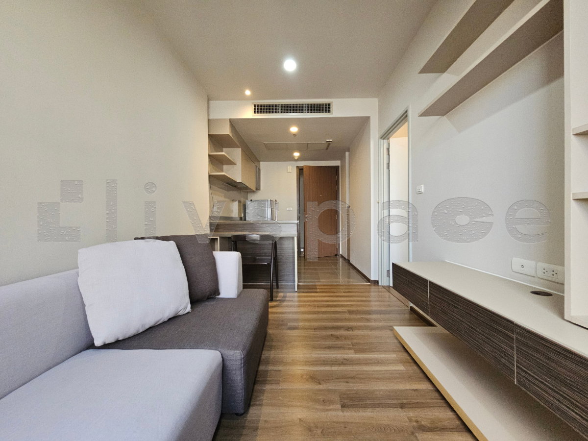 รูป ▚ LE196ツ สำหรับเช่า Onyx Phaholyothin 1 Bed 41 ตร.ม.! 💎 ห้องรีโนเวทใหม่เอี่ยม ไซส์ใหญ่ มีมุมทำงาน ราคาดีมาก เพียง 18,000! - รูปที่ 2/9