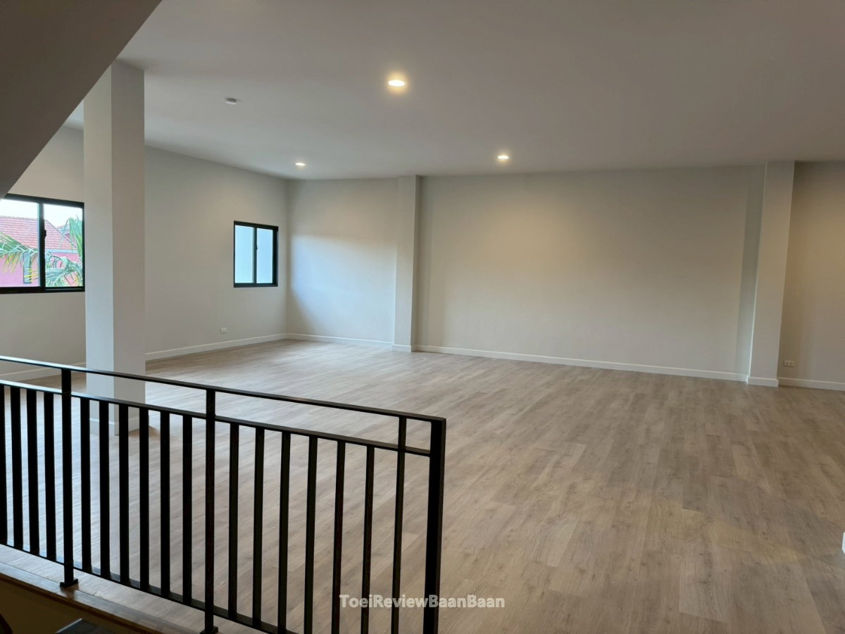 picture  ELSE Sukonthasawat 26 Modern Luxury Home office - 25/36