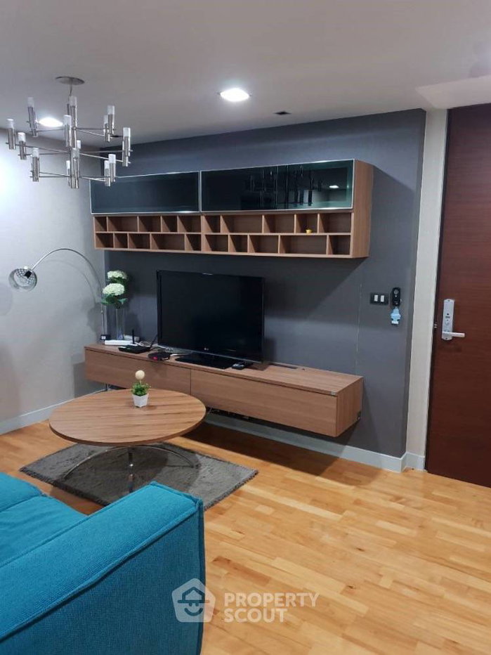 รูป คอนโดขาย 2 ห้องนอน 60 ตร.ม. Quad Silom Condominium ใกล้ MRT สามย่าน 200 ม. (ID 1521711) - รูปที่ 2/8