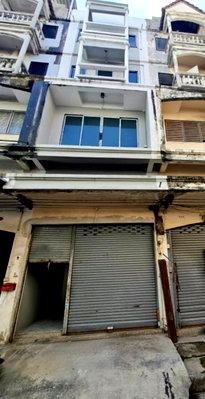 Townhouses for sale : 🏢 4-Storey Shophouse for Sale – Prime Location Samakkhi Soi 34/1, Near MRT Pink Line Listing No. 87970