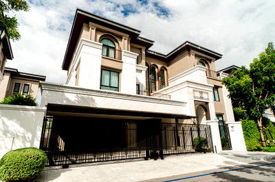 บ้านเดี่ยวให้เช่า : CINQ ROYAL Krungthep Kreetha 5 bedrooms, for rent