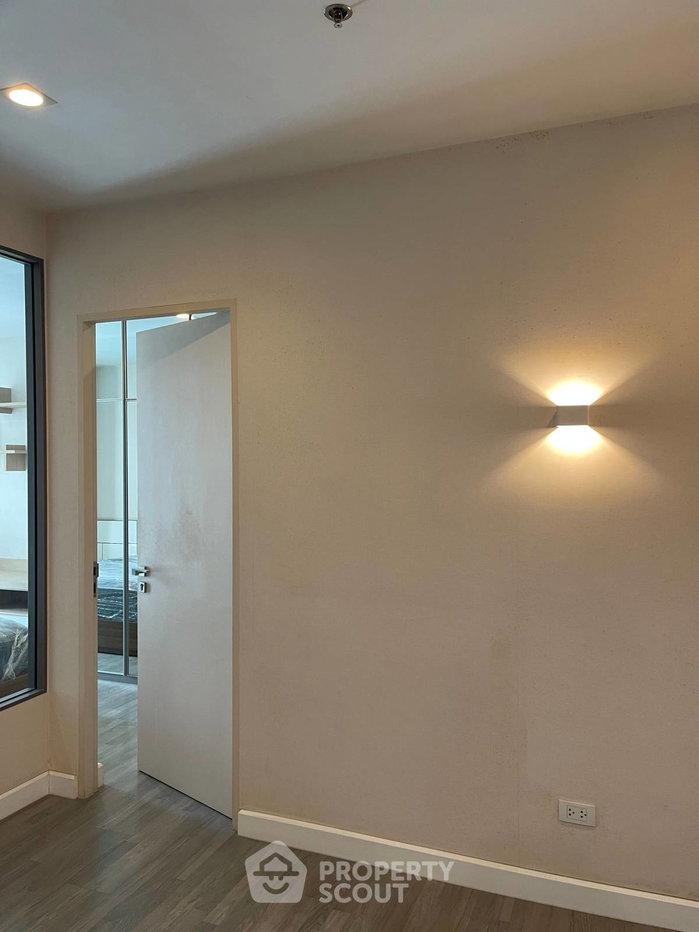 รูป คอนโด 1 ห้องนอน ราคาดี โครงการ The Room Bts วงเวียนใหญ่ ห่าง BTS 70 ม. (ID 1466357) - รูปที่ 10/25