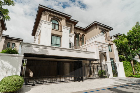 CINQ ROYAL Krungthep Kreetha 5 bedrooms, for sale