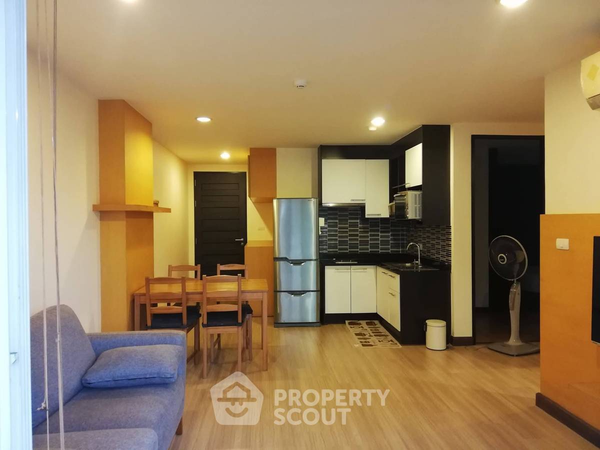 รูป คอนโด 2 ห้องนอน โครงการ The Amethyst Sukhumvit 39 ใกล้ BTS พร้อมพงษ์ (ID 2488836) - รูปที่ 2/10
