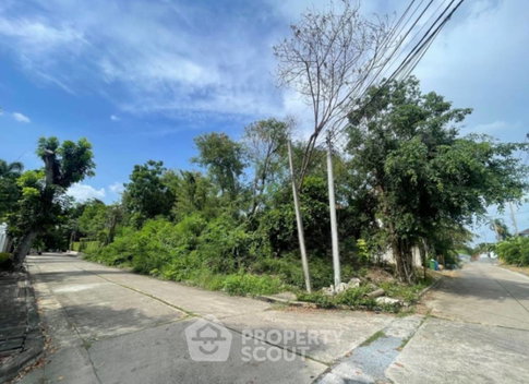 Land For Sale Bang Khae Nuea Near MRT Lak Song (ID 2472247)