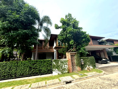 Houses for rent : Beautiful corner house, fully furnished, ready to move in. Burasiri Pattanakarn.