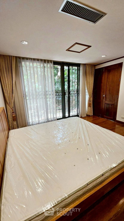 รูป คอนโด 1 ห้องนอน 78 ตร.ม. ให้เช่า ฮั่วปอเลี้ยงคอนโดมิเนียม ใกล้สนามบินเชียงใหม่ (ID 2501407) - รูปที่ 4/13