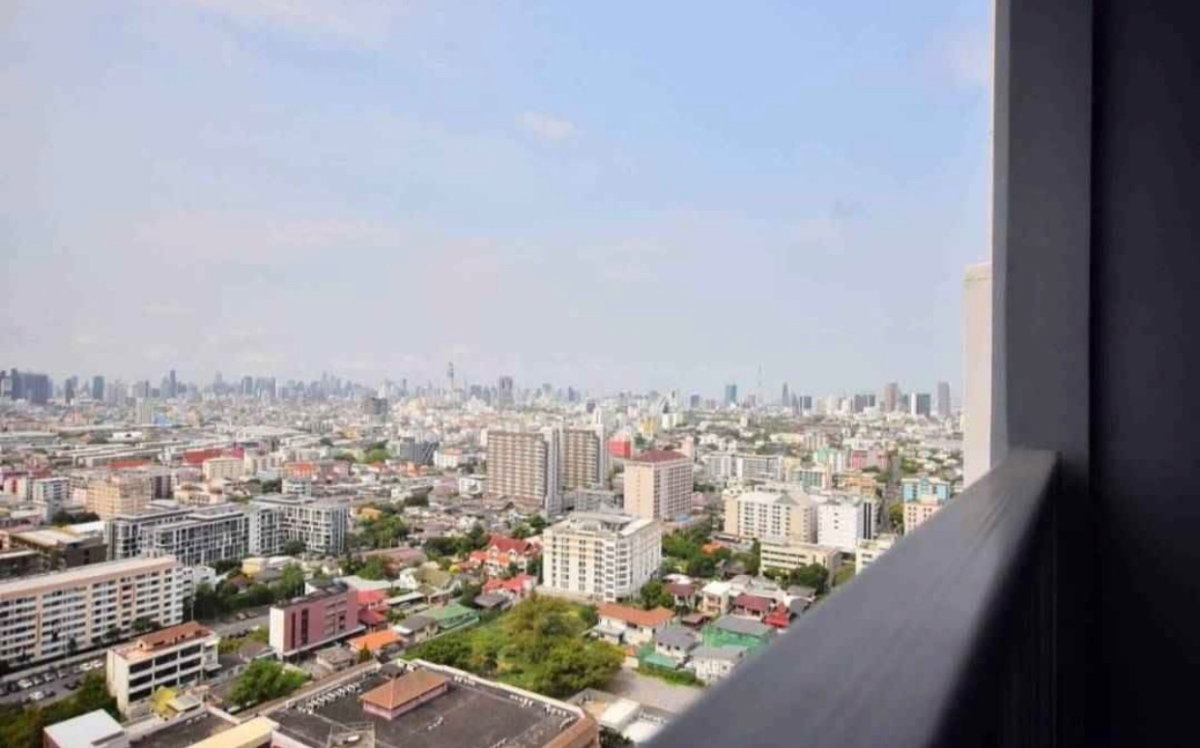 รูป Y154 ให้เช่าคอนโด Quinn Ratchada 17 (ควินน์ รัชดา 17) กรุงเทพวิวสวย เดินทางสะดวก ใกล้ MRT สุธิสาร เฟอร์ครบ พร้อมอยู่ - รูปที่ 9/9