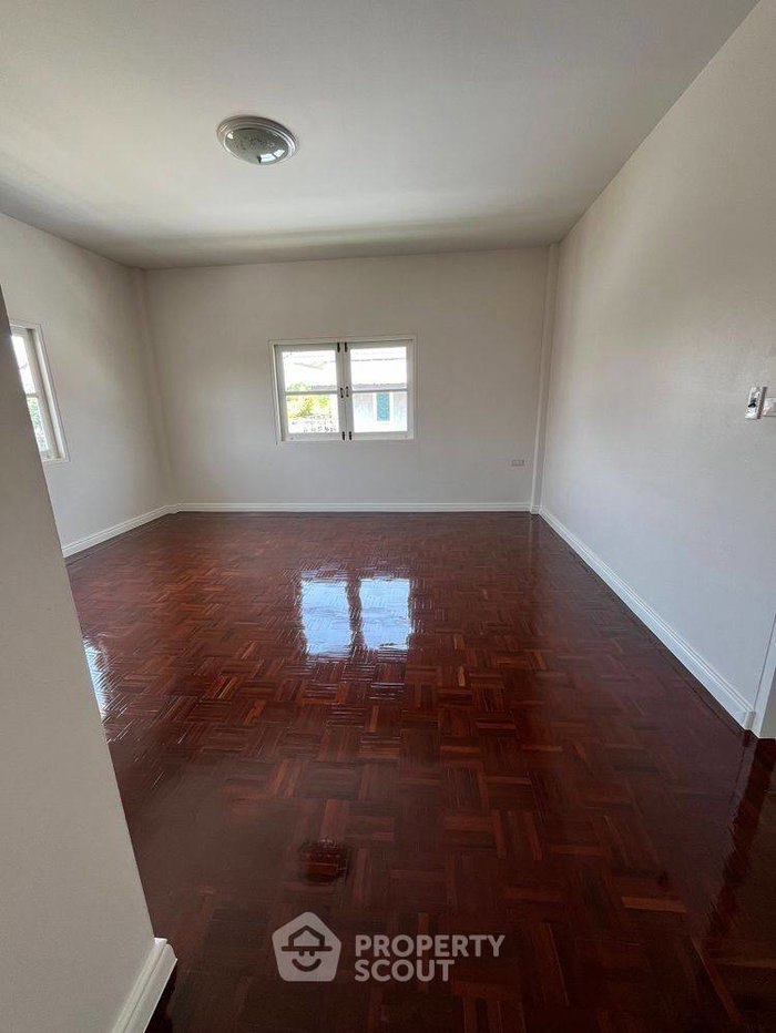 picture 3-BR House For Sale, Baan Sinbadee Bang Bua Thong, Phimonrat (ID 2428759) - 12/19