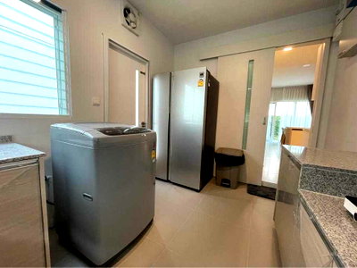 เช่าบ้านเดี่ยว เซ็นทรัล พลาซ่า บางนา : LTH13906 – House for Rent | Mantana Bangna–Wongwaen | 222 sqm | 4 Beds 5 Baths | Near BTS Bang Na | 140K/Month | บ้านให้เช่า มัณฑนา บางนา-วงแหวน