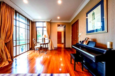 บ้านเดี่ยว ดิ เอ็มควอเทียร์ : LTH13761 – House for Sale | Baan Sansiri Sukhumvit 67 | 560 sqm | 5 Beds 6 Baths |Near BTS Phra Khanong | 189 MB | บ้านขาย บ้านแสนสิริ สุขุมวิท 67