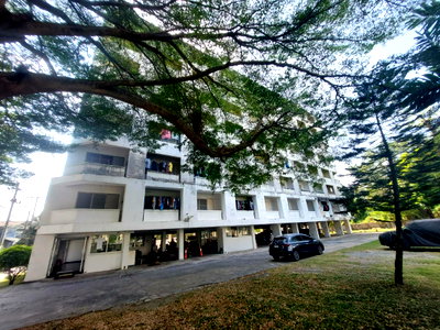 Apartment building for sale Muang Samut Prakarn Samut Prakarn : Apartment for sale, Sukhumvit 72, land area 874 sq m with 8-story building 133 Rooms ,near UNIO Sukhumvit 72,  BTS Bearing, price 129 MB.