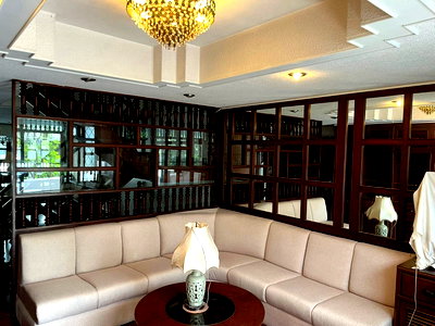 เช่าบ้านเดี่ยว ถนนเพชรบุรี กรุงเทพฯ : LTH13748 – House for Rent | Sathorn Area | 400 sqm | 5 Beds 5 Baths | Near MRT Sathorn | 89K/Month | บ้านให้เช่า สาทร